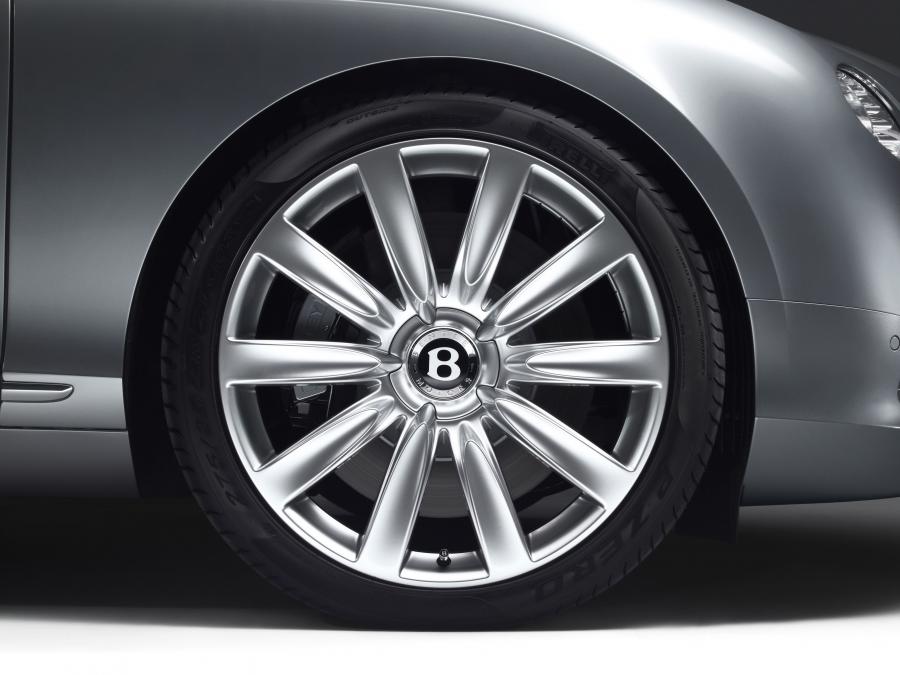  Bentley Continental GTC 2011 года  (фото 120 из 167)